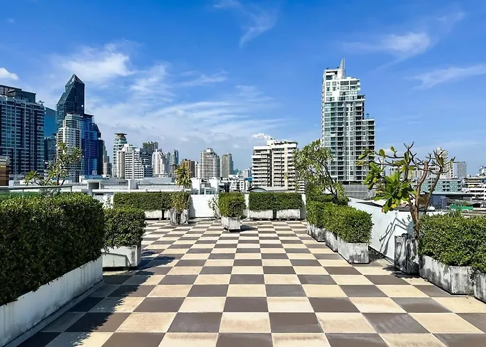 Roomy Modern 2br - Ultra Fast Wifi - Bts Phrom Phong Bangkok