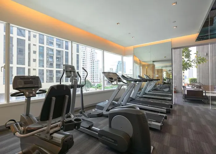 Roomy Modern 2br - Ultra Fast Wifi - Bts Phrom Phong * Bangkok